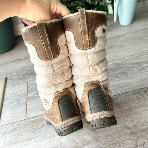 TIMBERLAND Mt. Holly Tall Lace Up Duck Boots in Taupe - Picture 5 of 16